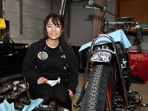 オートレース】人気女子レーサー片野利沙がデビュー10年にして初V