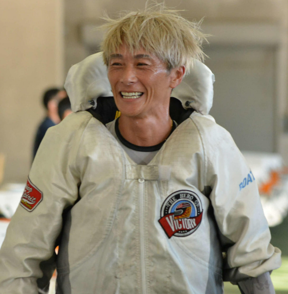 準優12Rを逃げ切って笑顔の峰竜太
