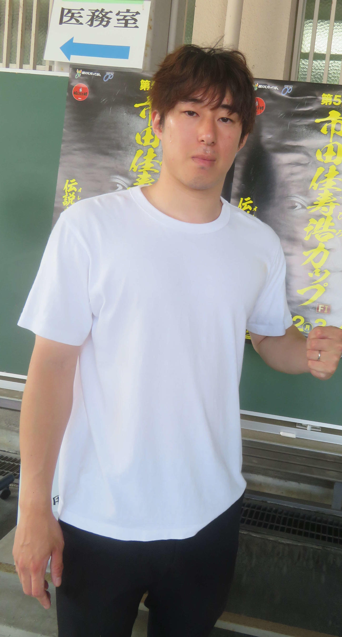 予選9R、地元で逃げて復活を目指す上杉嘉槻（撮影・榎並義朗）
