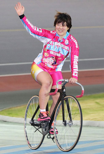 14年・松戸ガールズケイリンフェスティバルを制した小林優香
