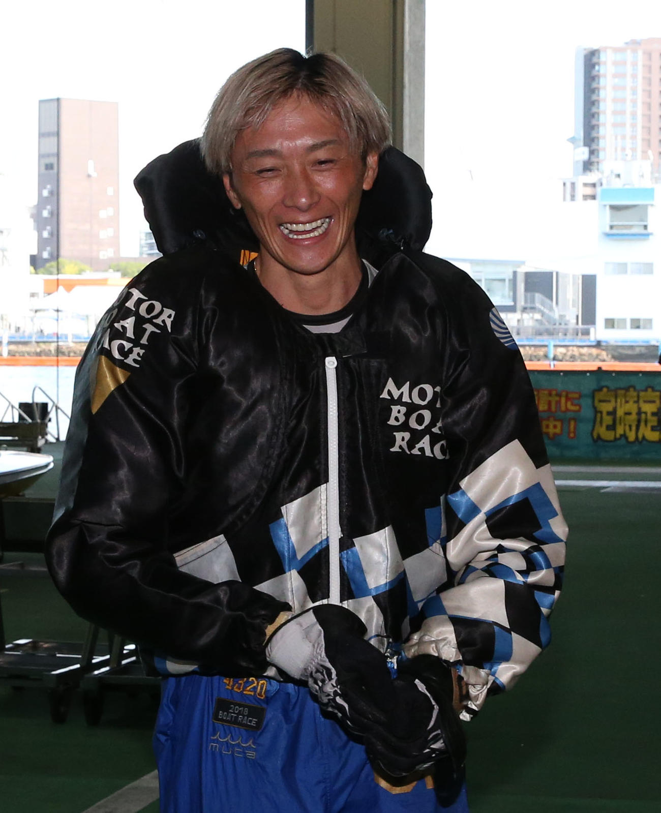 4320峰竜太（撮影・冨田成美）
