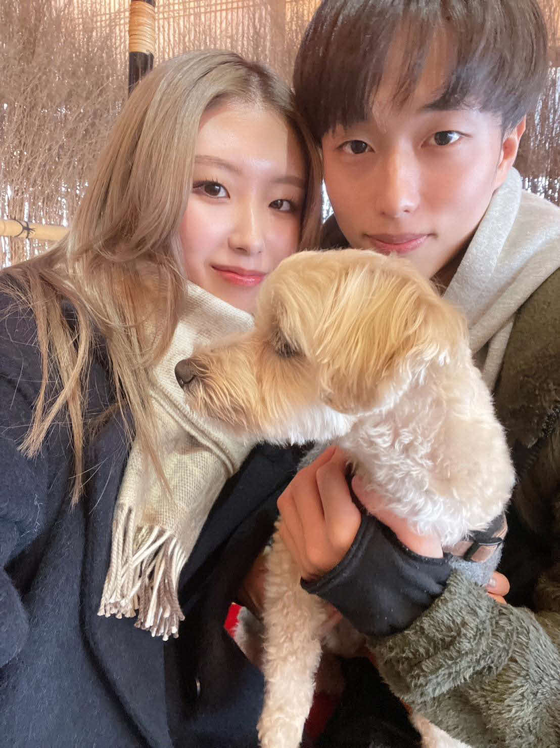 結婚した山崎小葉音（左）と前田滉（本人提供）