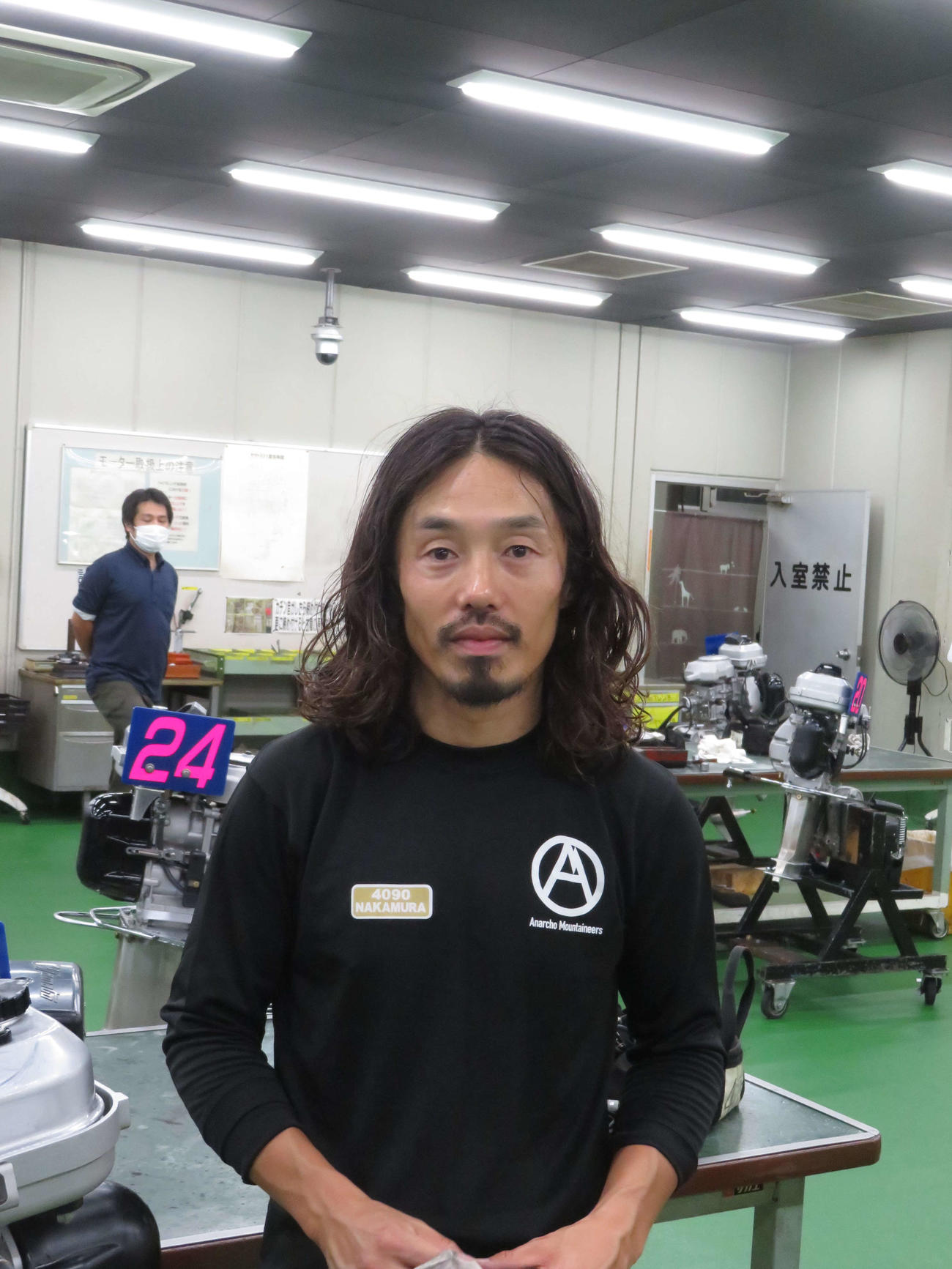 初日連勝を飾った中村尊