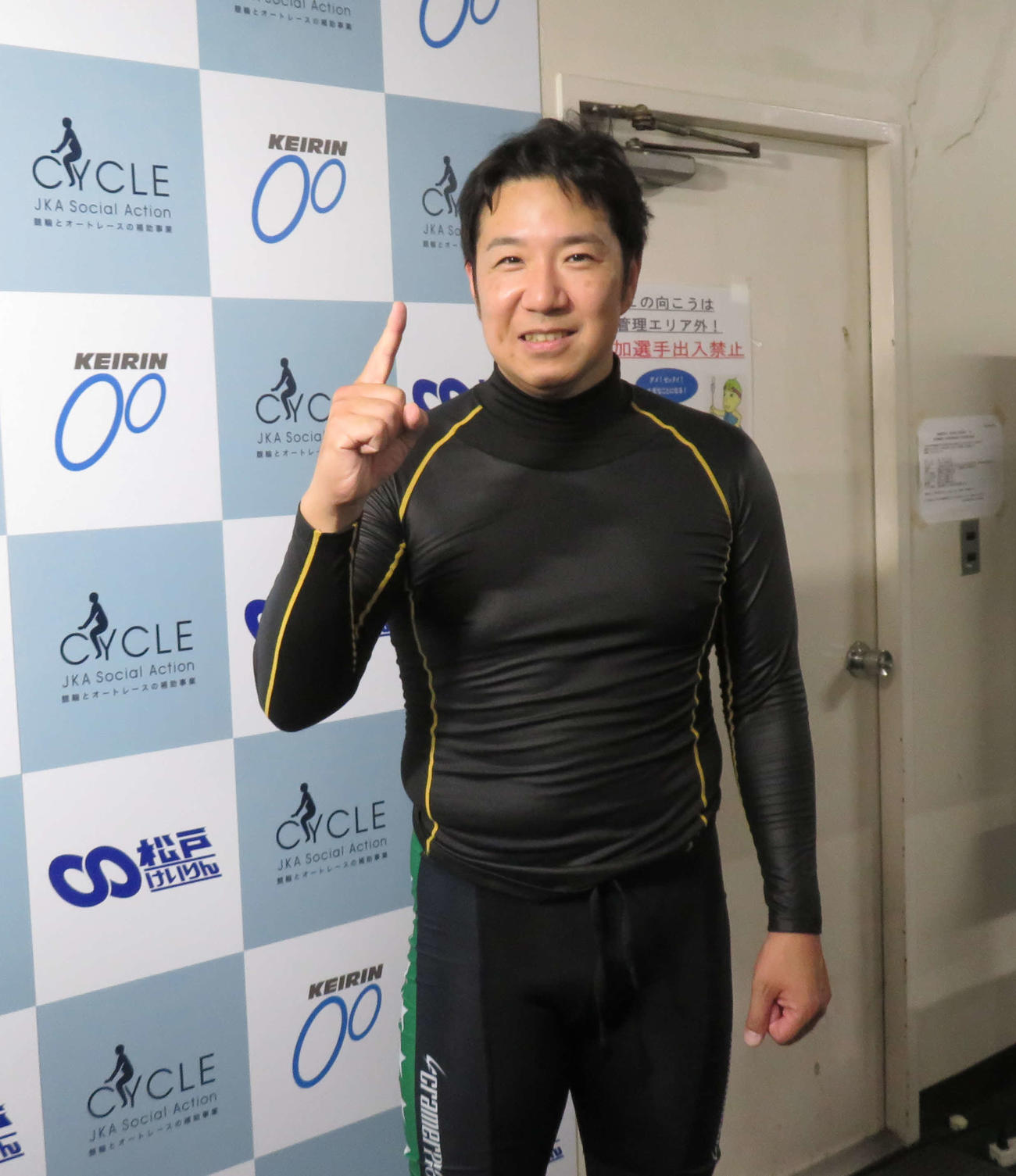肺がんステージ4から復帰後初勝利を挙げた鈴木龍之介（撮影・栗田文人）