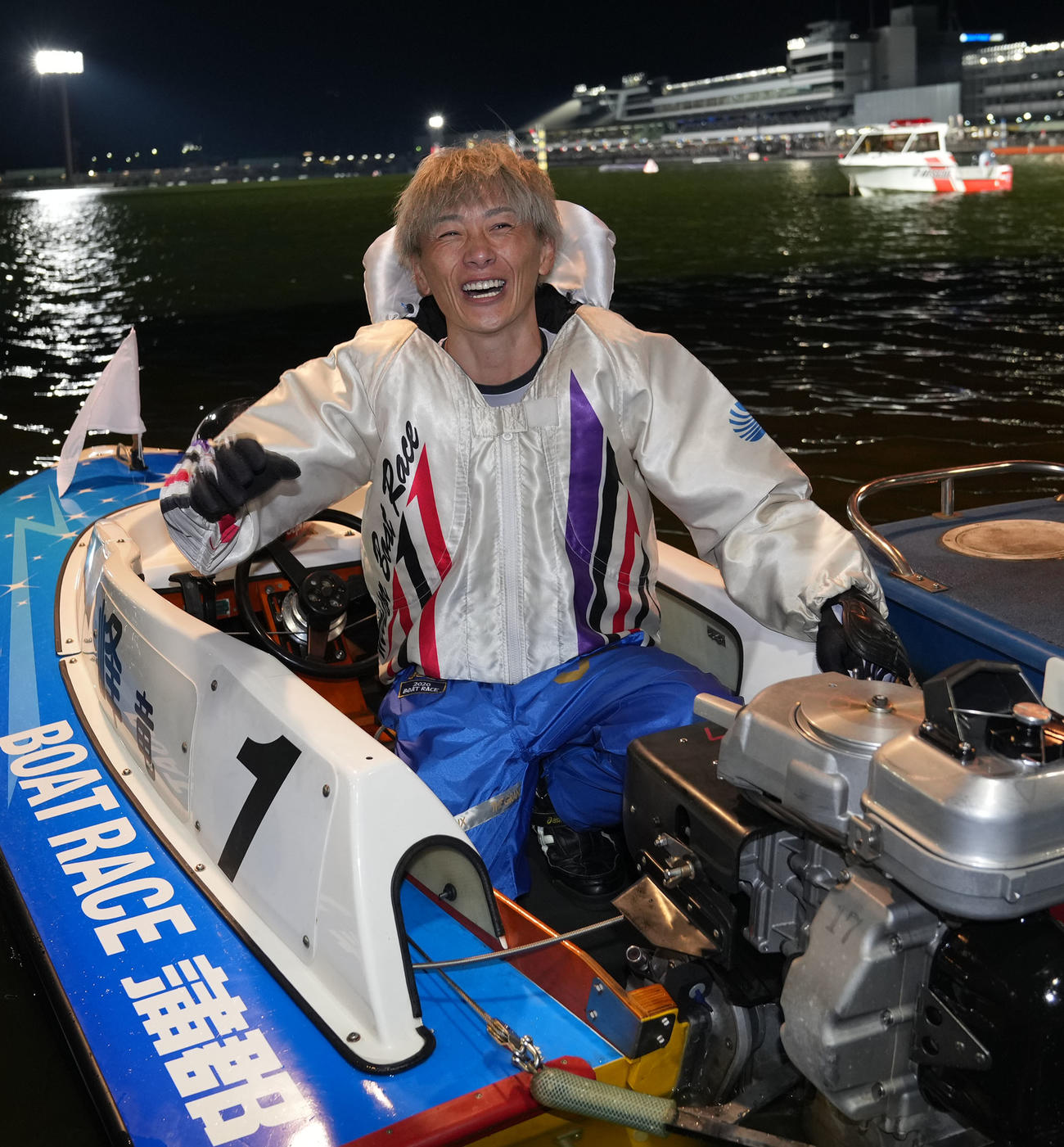 優勝戦を制し笑顔の峰竜太
