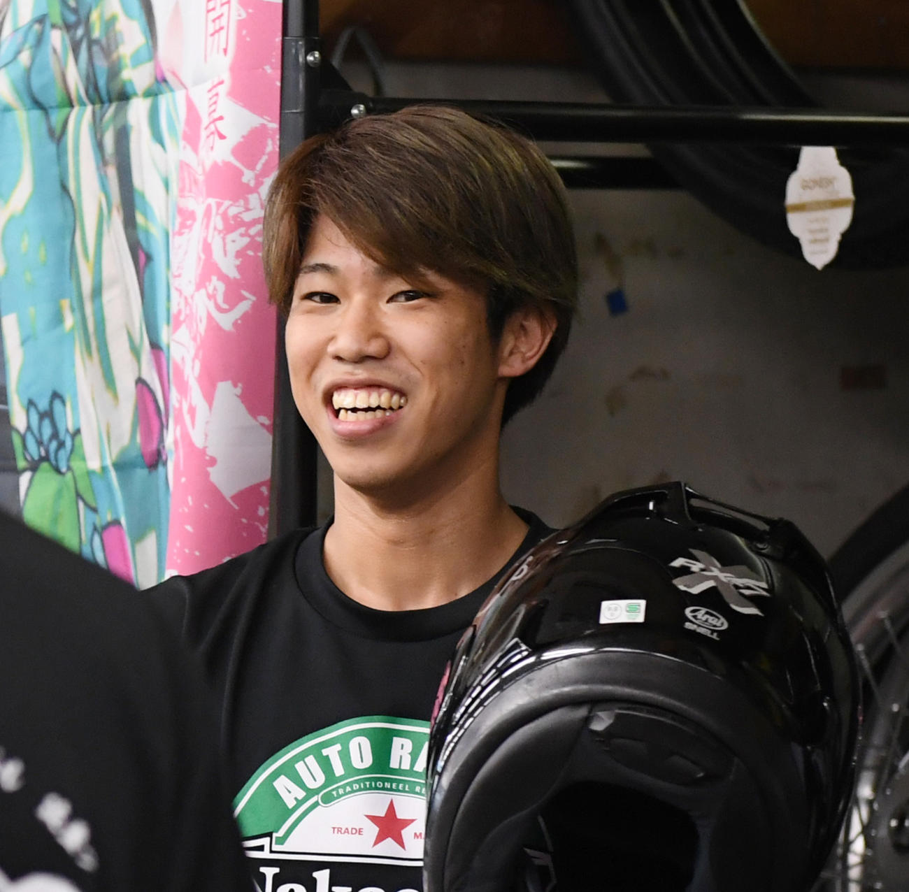準決勝戦9Rで1着の長田雅也は笑顔を見せる（撮影・柴田隆二）