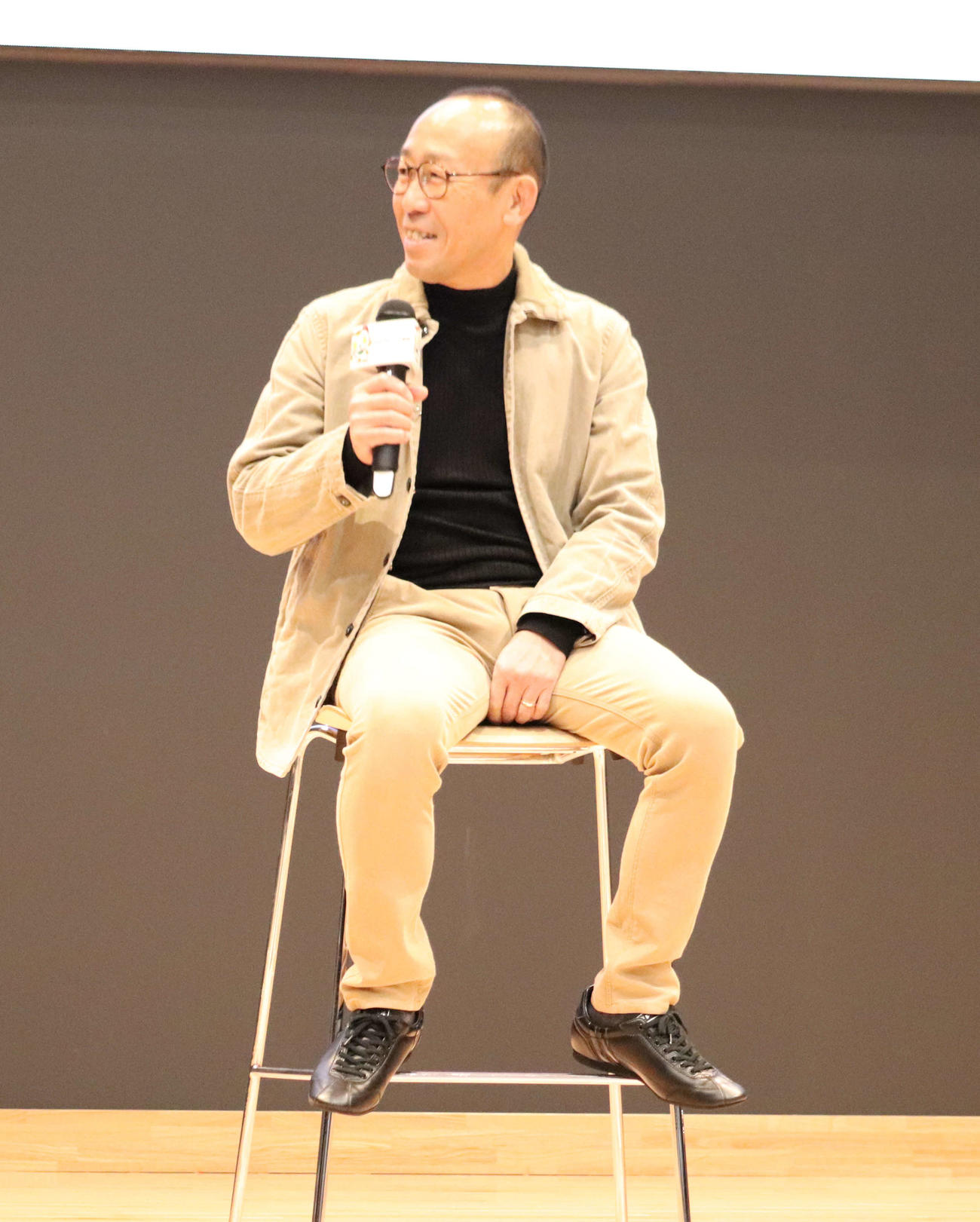 トークショーでの吉田隆義さん