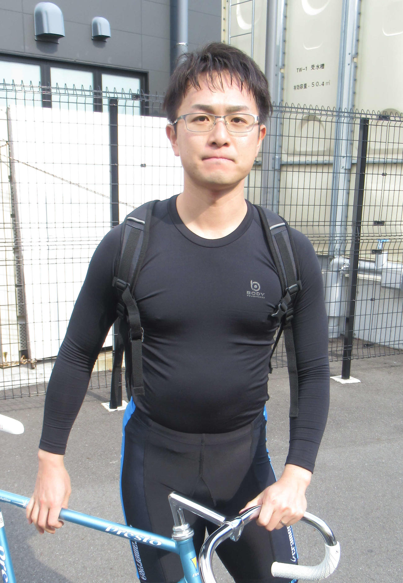 地元の佐伯亮輔が3車を生かして先制攻撃する（撮影・山田敏明）