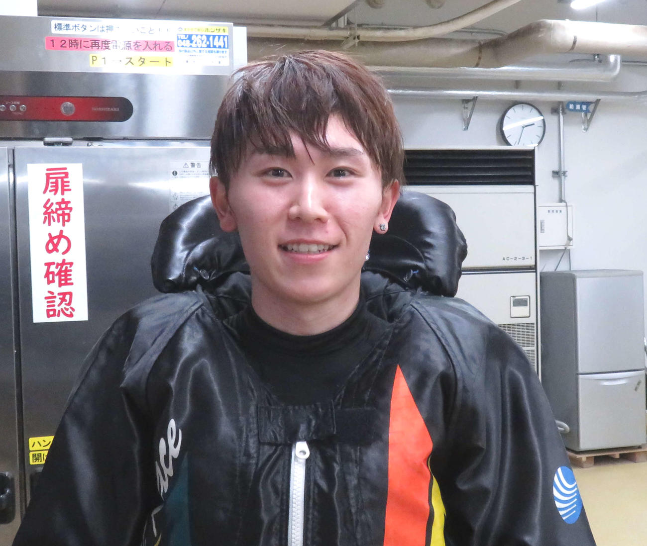 序盤を2、3、1着にまとめた近藤雄一郎