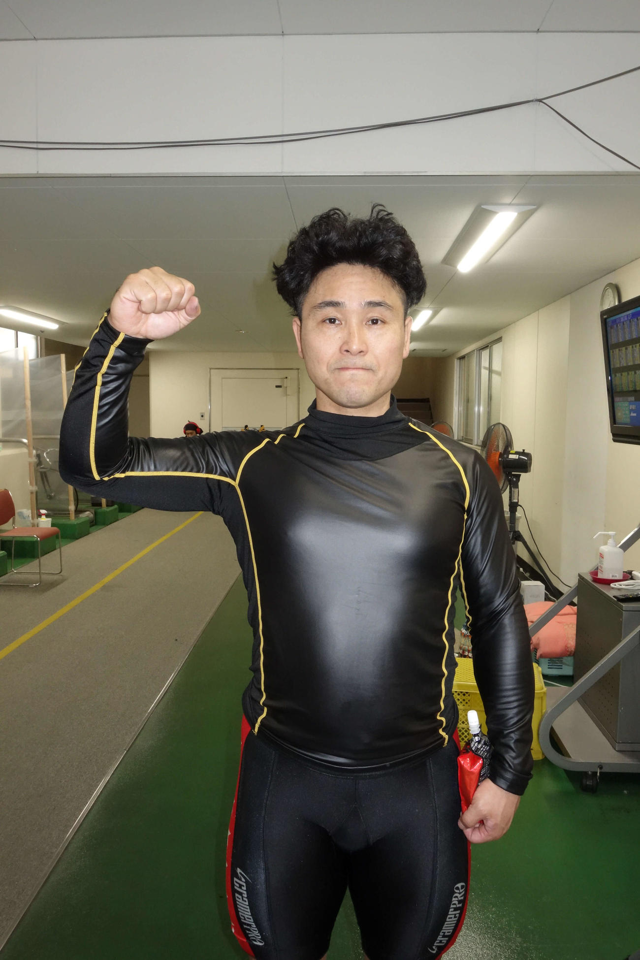 バーチャル空間でトレーニングを積んでいる青森の五日市誠