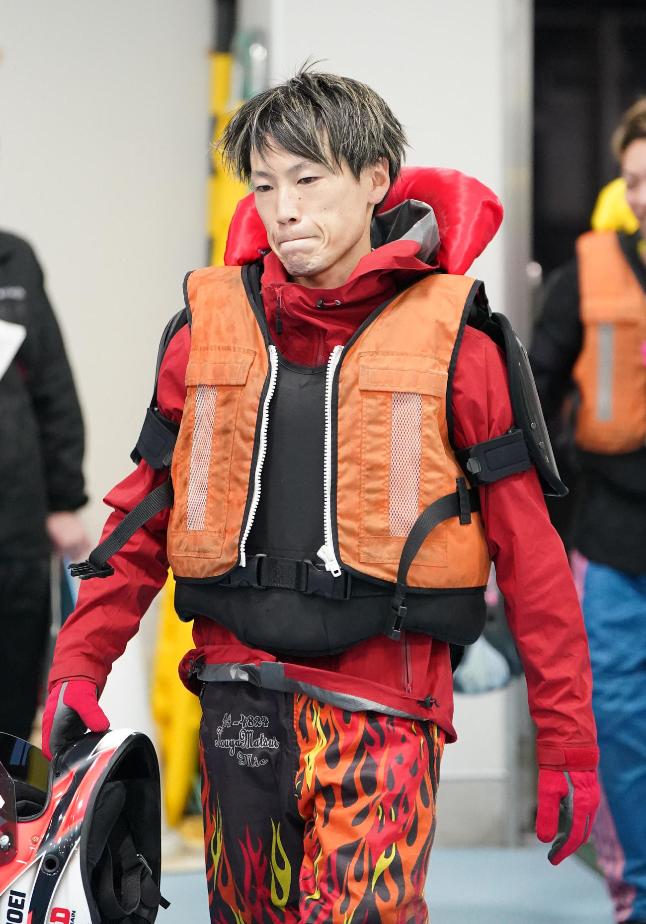 松井洪弥