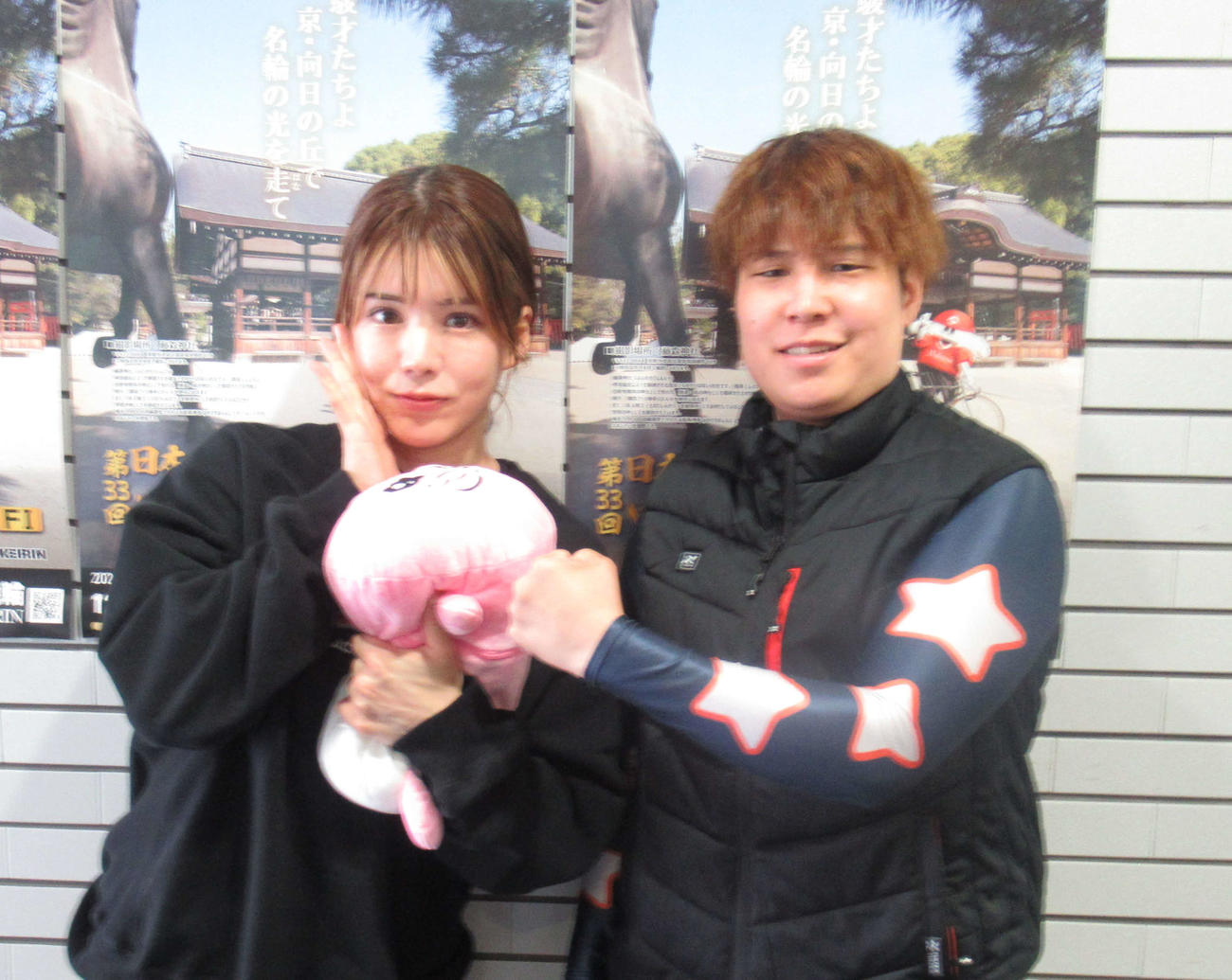 柳原真緒（右）が日野未来との完全V争いを制する