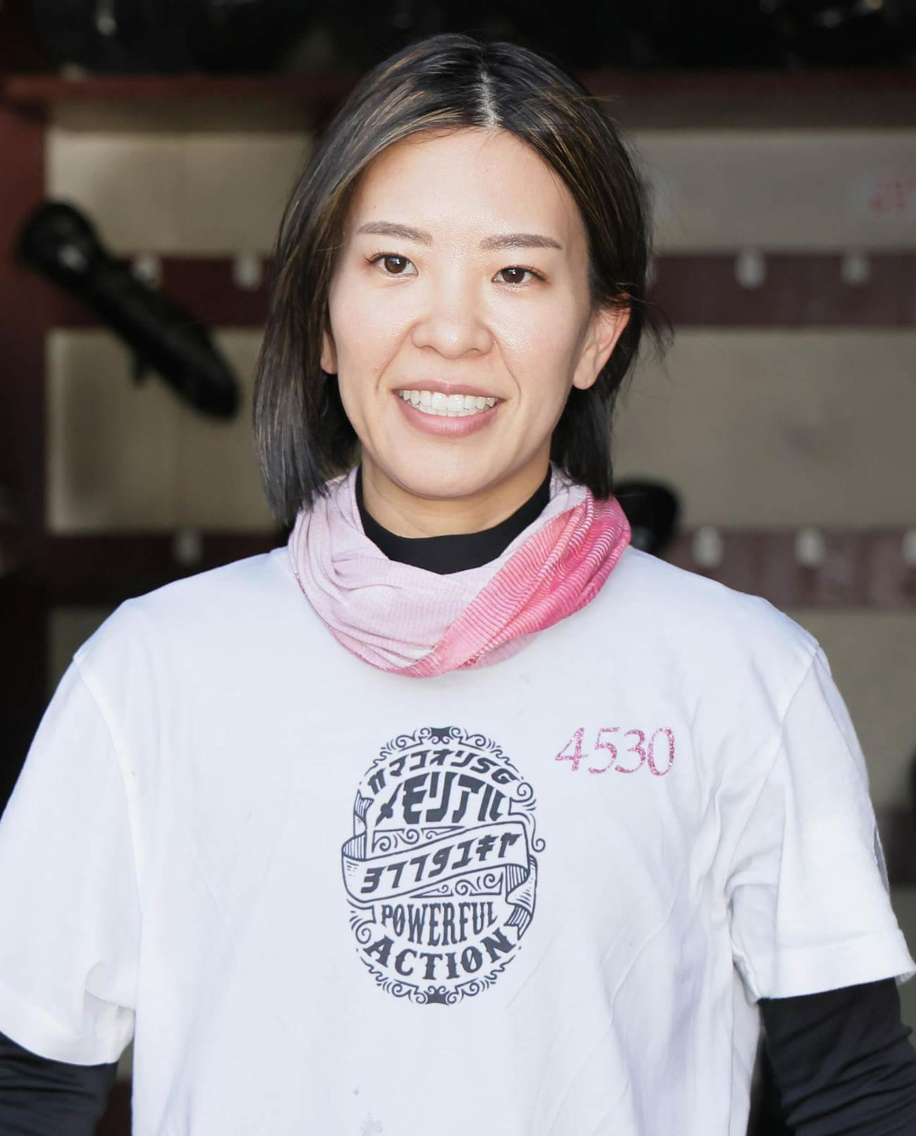 小野生奈選手のサイン入りTシャツ トップス