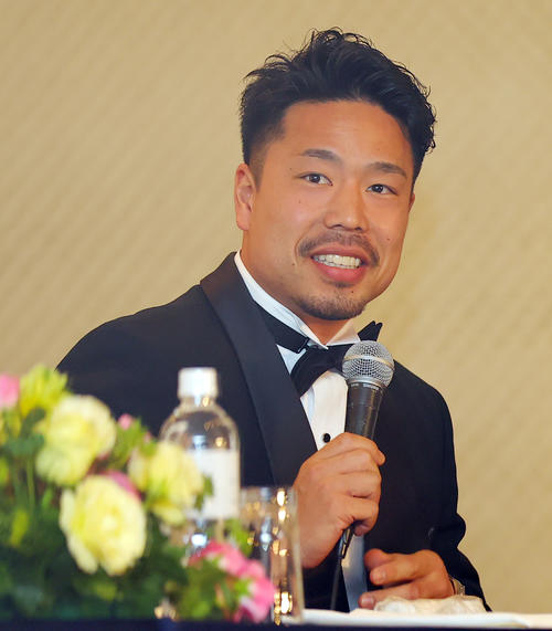 KEIRINグランプリ2023の会見を行う古性優作（撮影・野上伸悟）