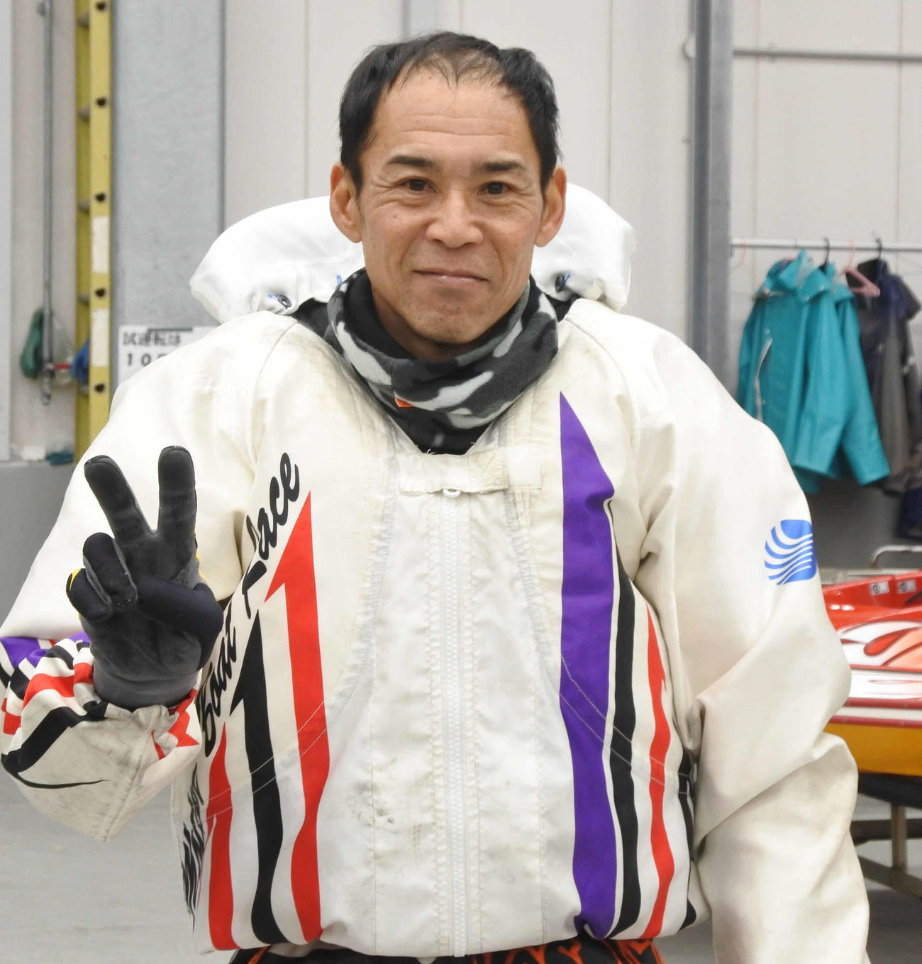15年3カ月ぶりの優勝を飾った岩津徹郎