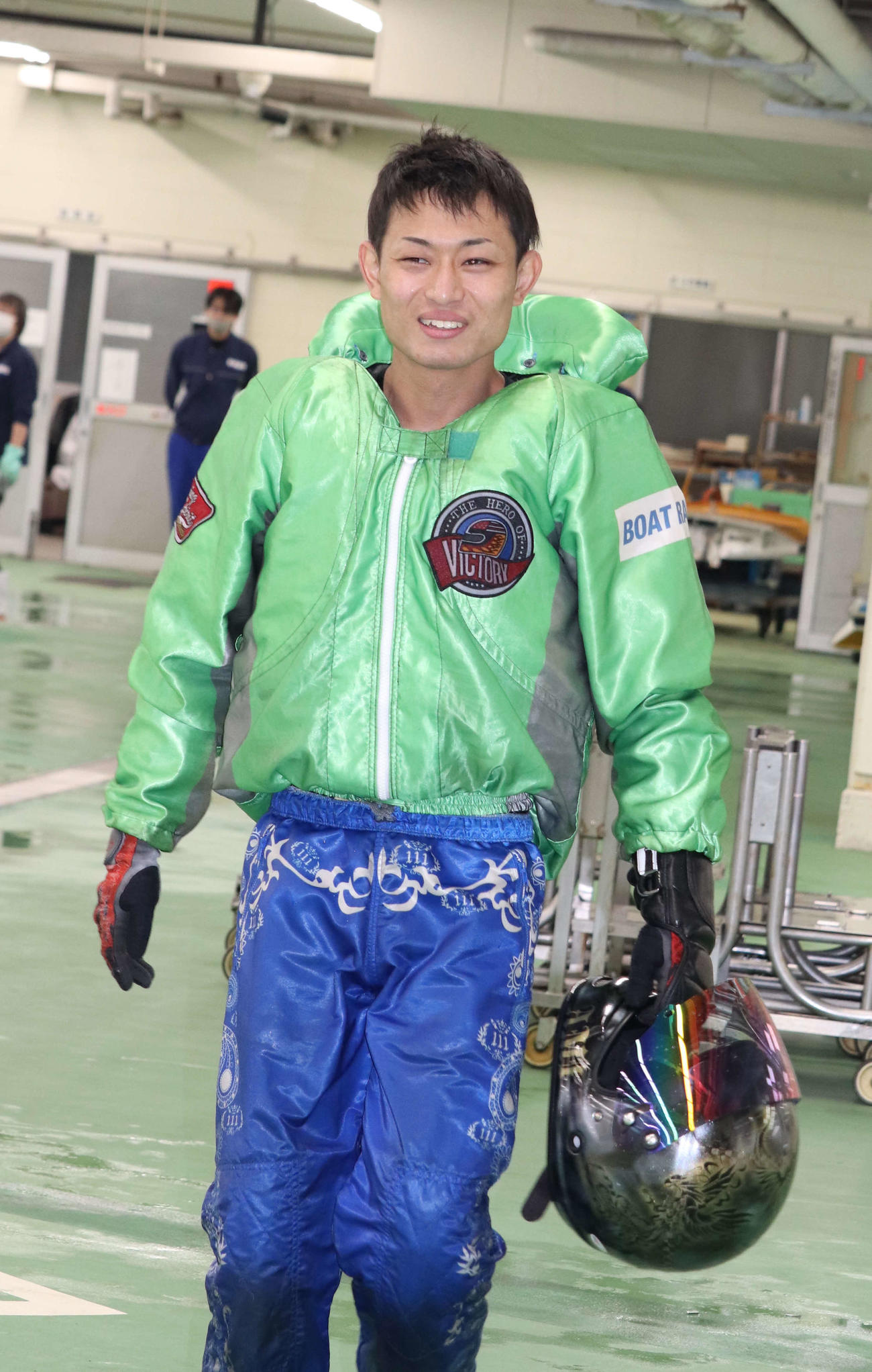 優勝戦12Rは中村晃朋が大外から展開を突く