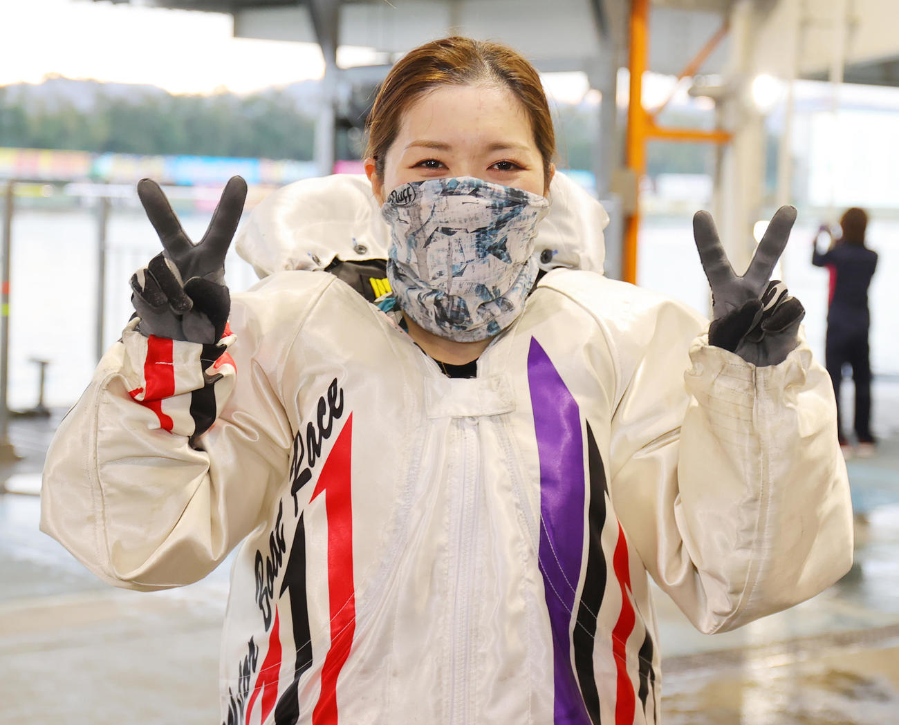 シリーズ優勝戦を制し喜ぶ西橋奈未（撮影・野上伸悟）