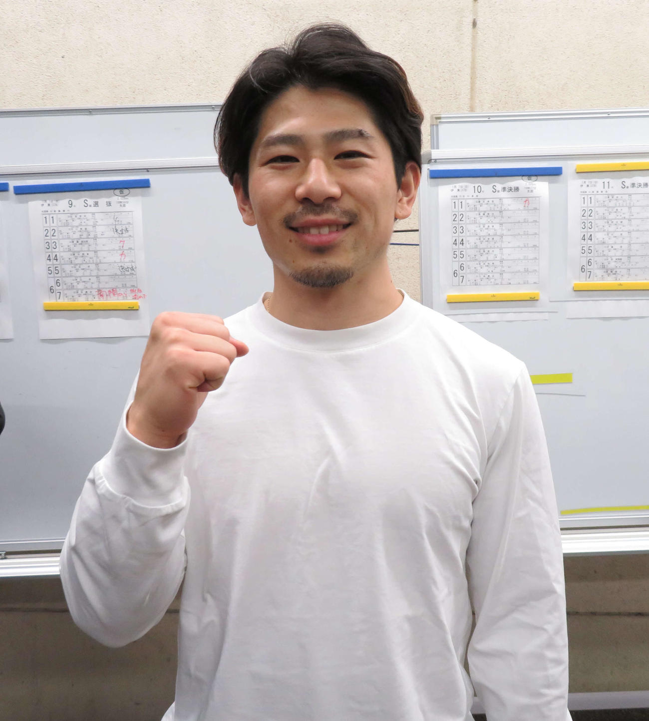 久々の予選1着に笑顔の地元鈴木陸来（撮影・栗田文人）