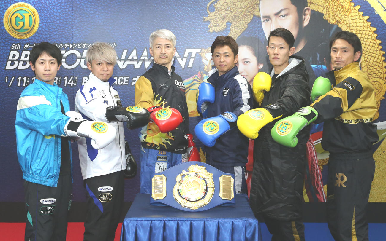 決勝戦に進出した、右から馬場貴也、茅原悠紀、石野貴之、松井繁、平本真之、関浩哉