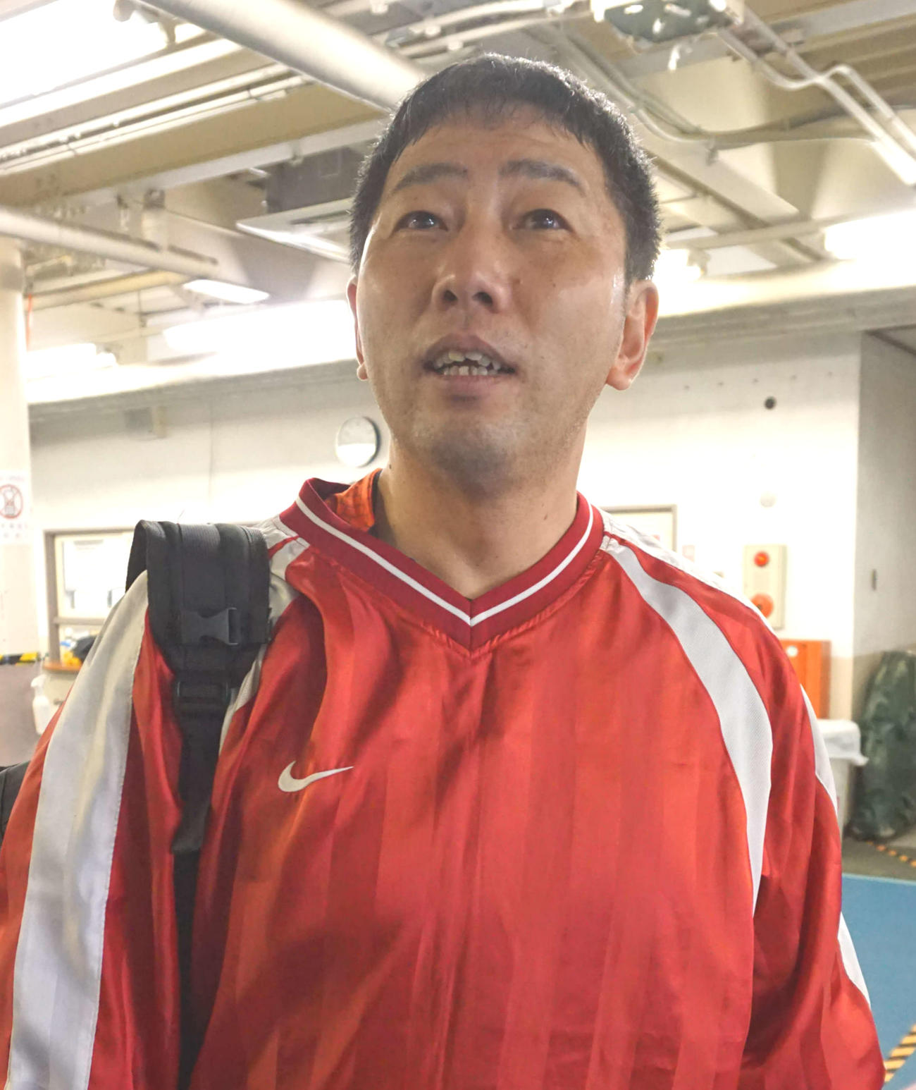競りをしのいで2着をキープした小磯知也