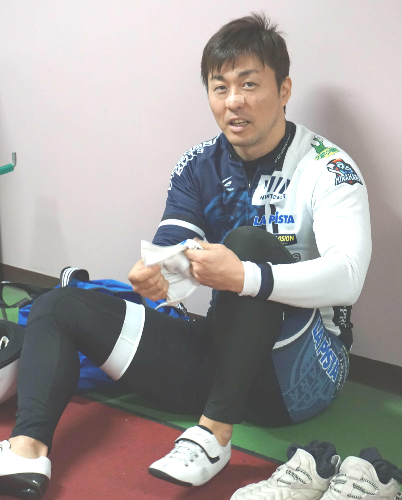 坂井洋に全権を委ねた平原康多