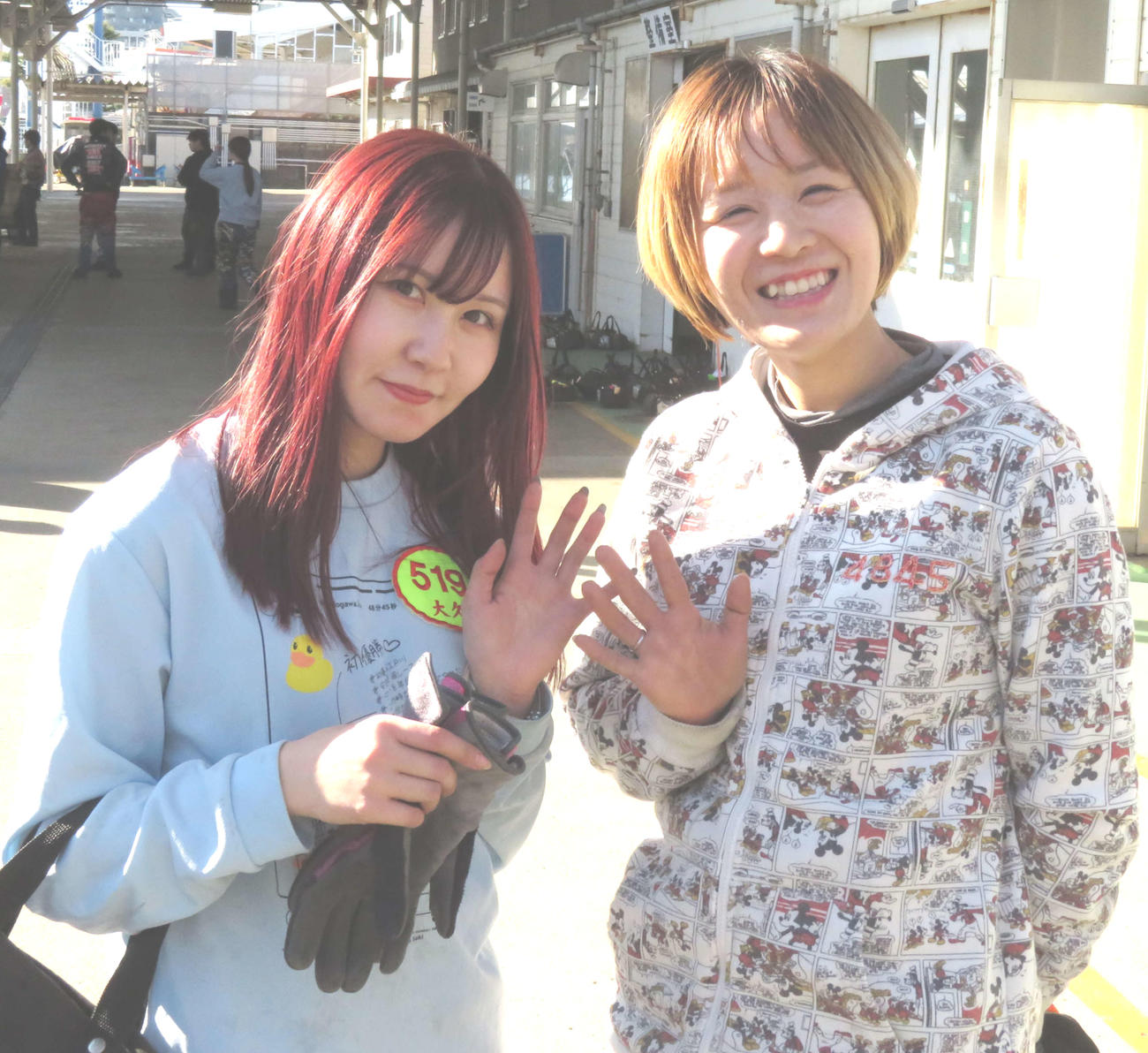 前田紗希（右）と大久保佑香の埼玉仲良しコンビ
