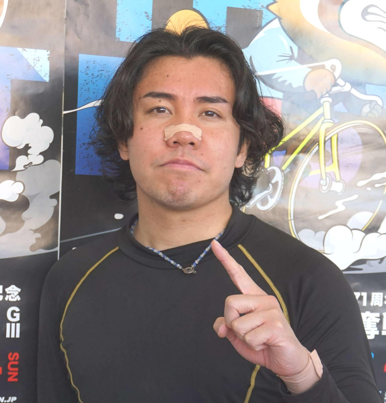 通算100勝を達成した長谷部龍一