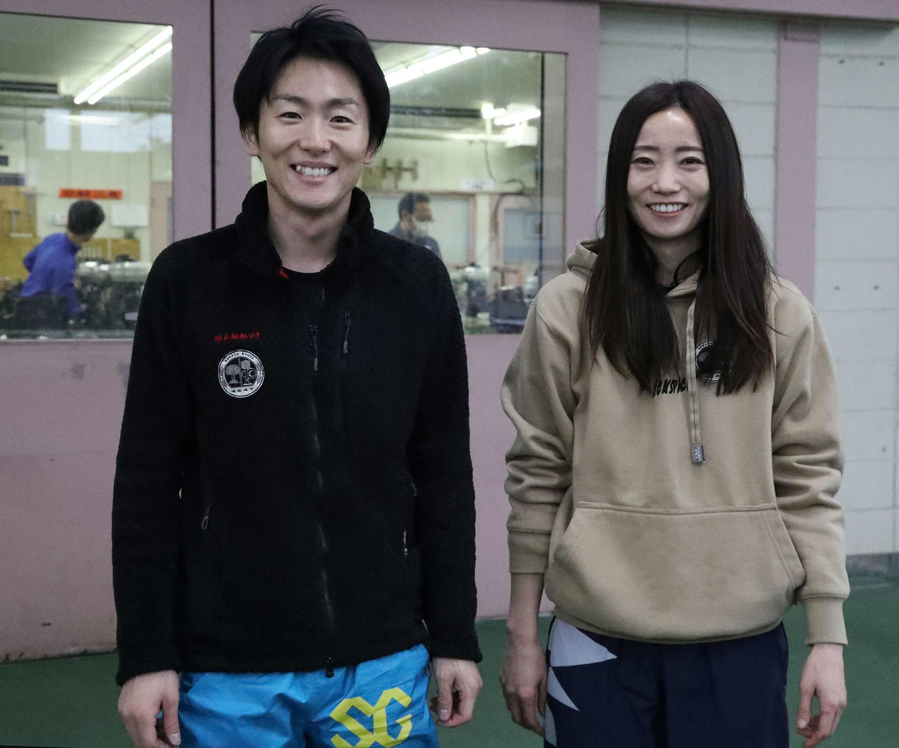 中田竜太（左）と浜田亜理沙（2024年2月2日撮影）