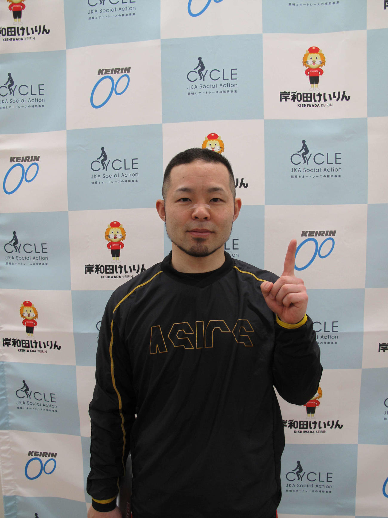 古賀勝大がS一般6Rで通算100勝を達成。これからも縦横無尽の活躍に期待がかかる（撮影：和田年弘）