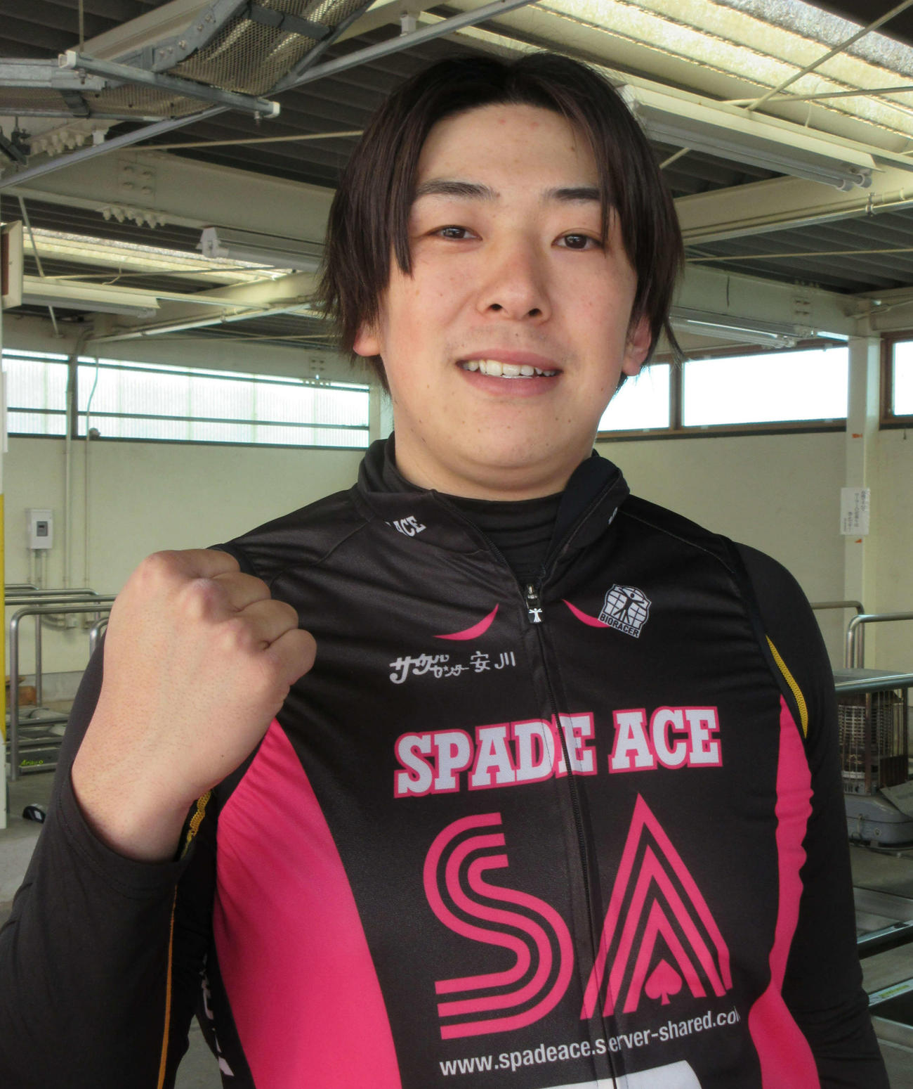 待望の初Vを狙う鈴木康平