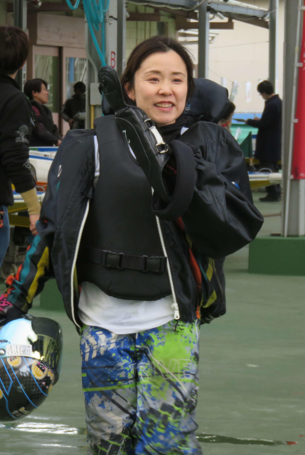 桜本あゆみは6Rを2周2Mの逆転で勝利、引き揚げてくる表情もゆるんだ