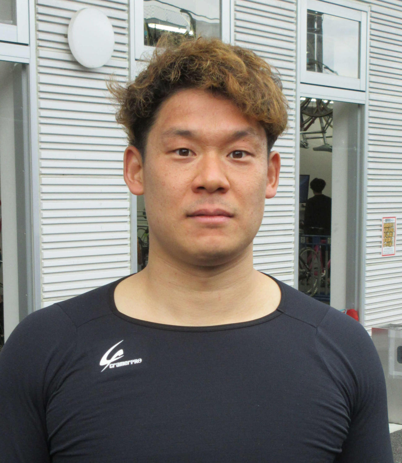 オープニングレースで勝利した横内裕人