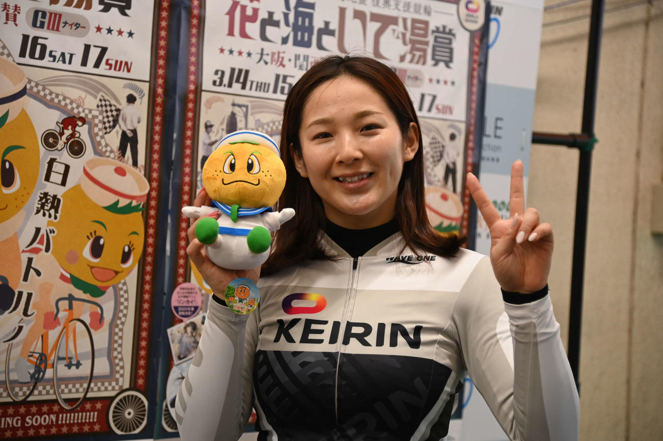 オープニングレースを制した地元の鈴木奈央