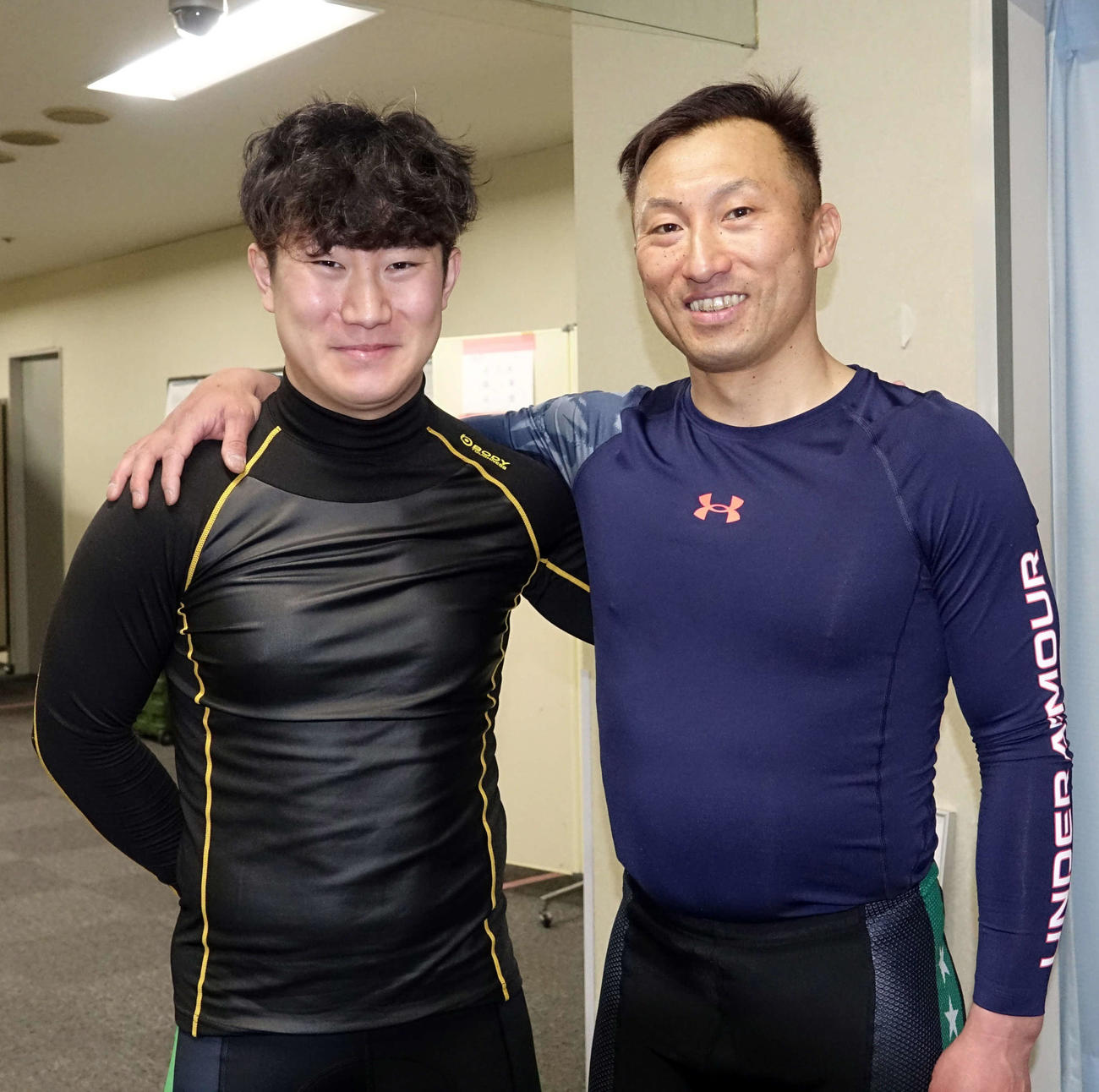 2車単1番人気1・2倍の期待に応えた1着の篠田幸希（左）と2着の矢口啓一郎