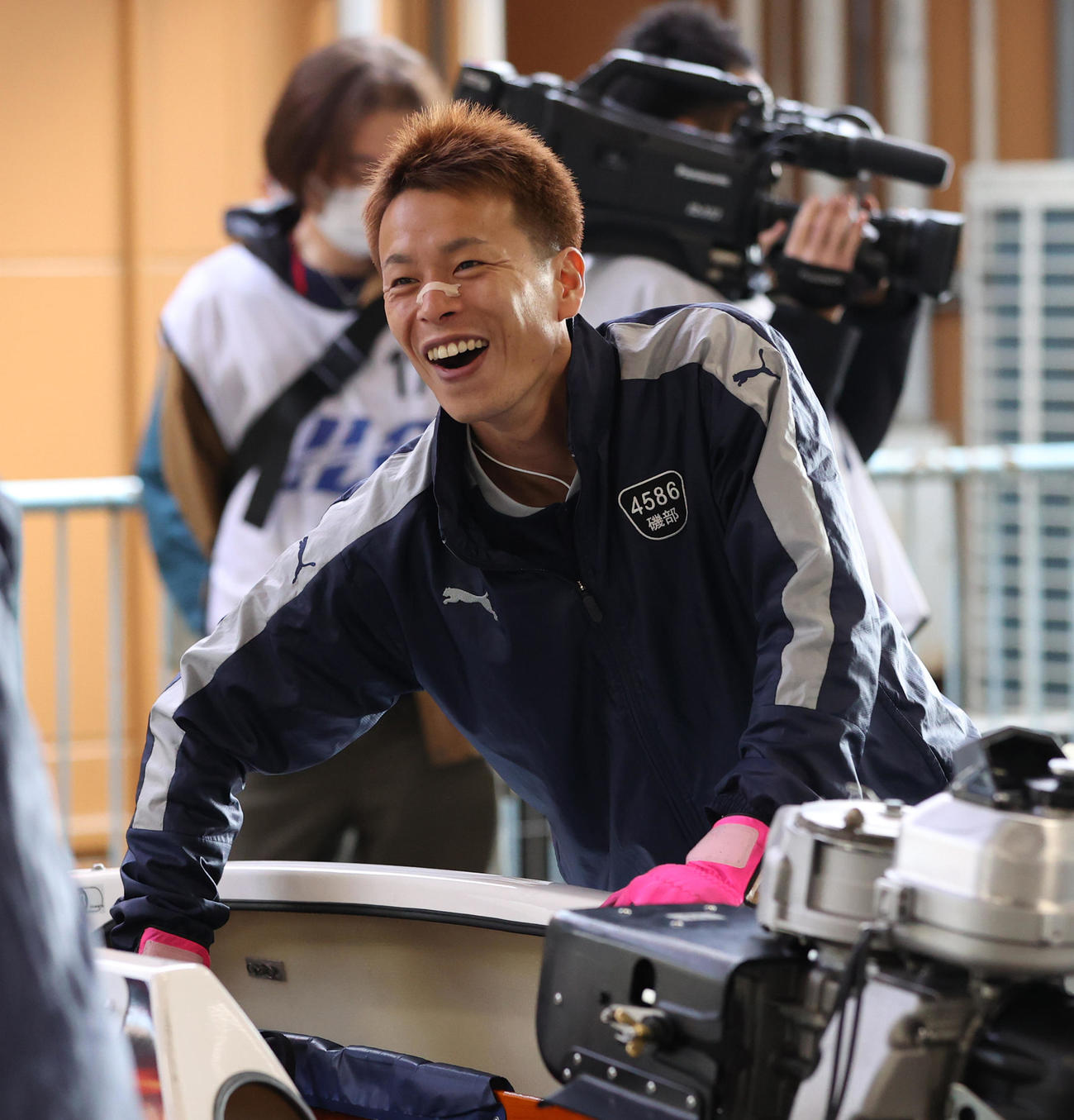 3日目予選10Rで1着の磯部誠（撮影・柴田隆二）