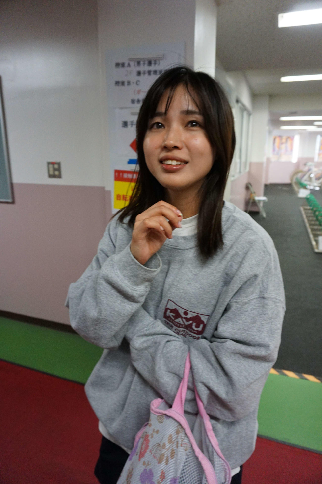 どん底の荒川ひかりが今年初決勝を目指す