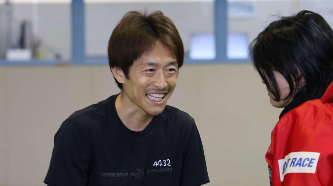 予選2位の黄金井力良が準優10R、インから押し切って若松初優出を決める