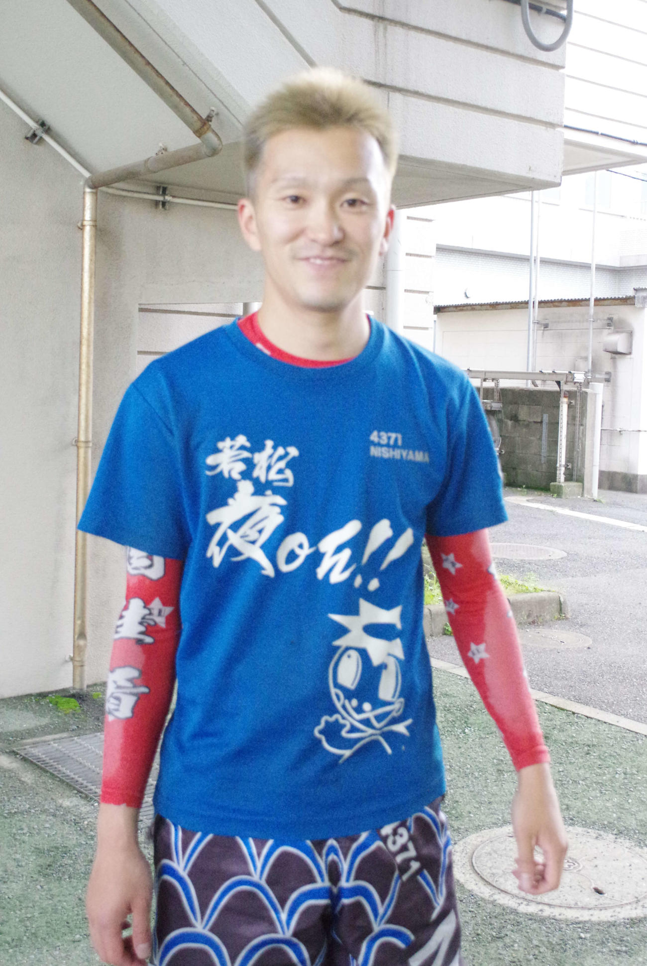 11Rは西山貴浩が堂々のイン逃げだ