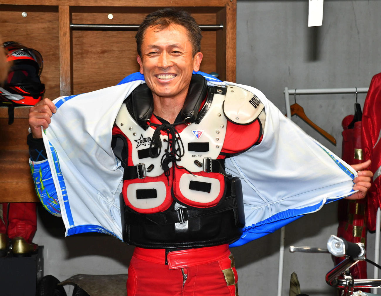 掛川和人は整備を必要としない仕上がりに満足そうだ（撮影・岩下翔太）