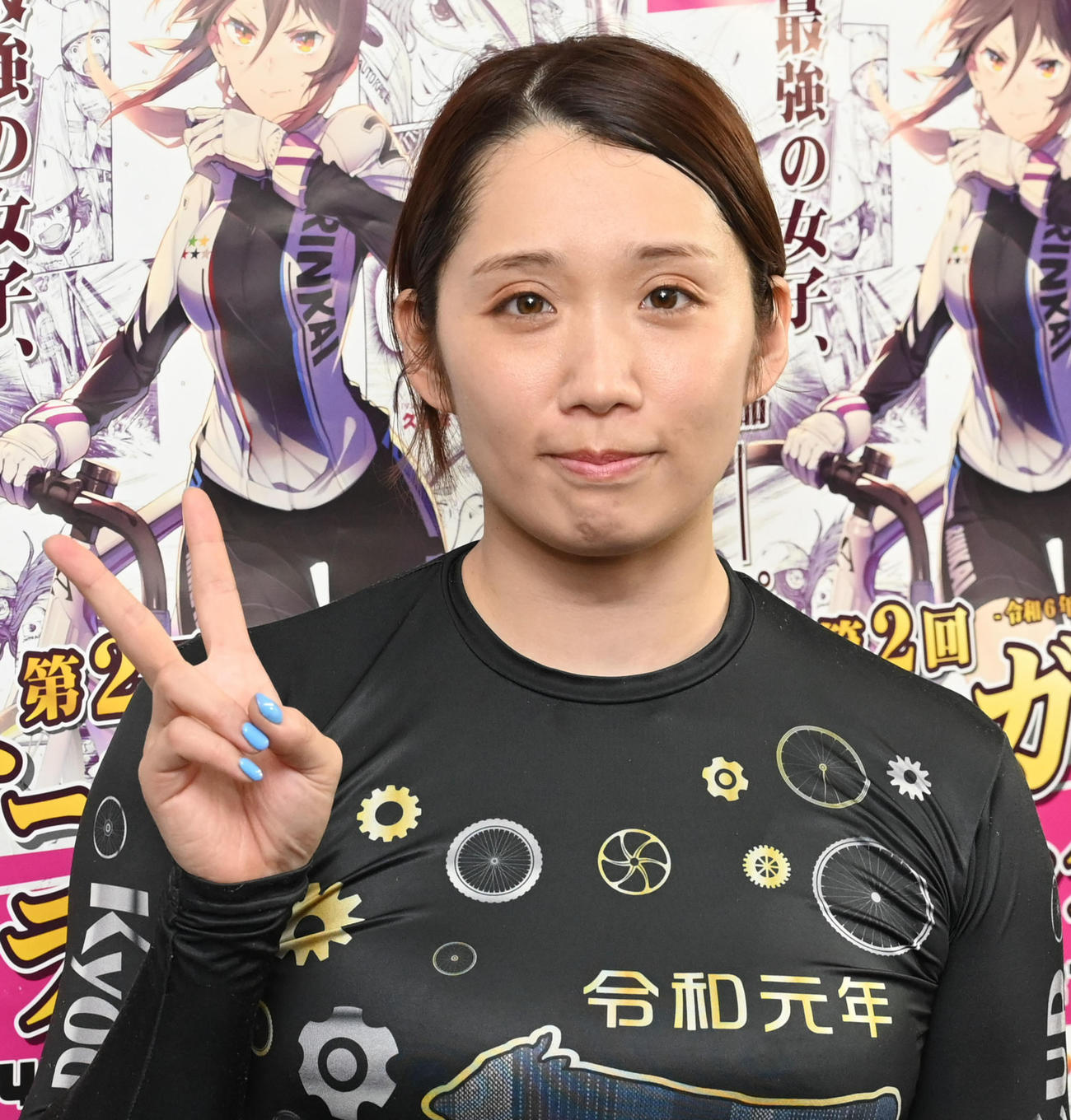 準決10Rで1着となり、Vサインの吉川美穂