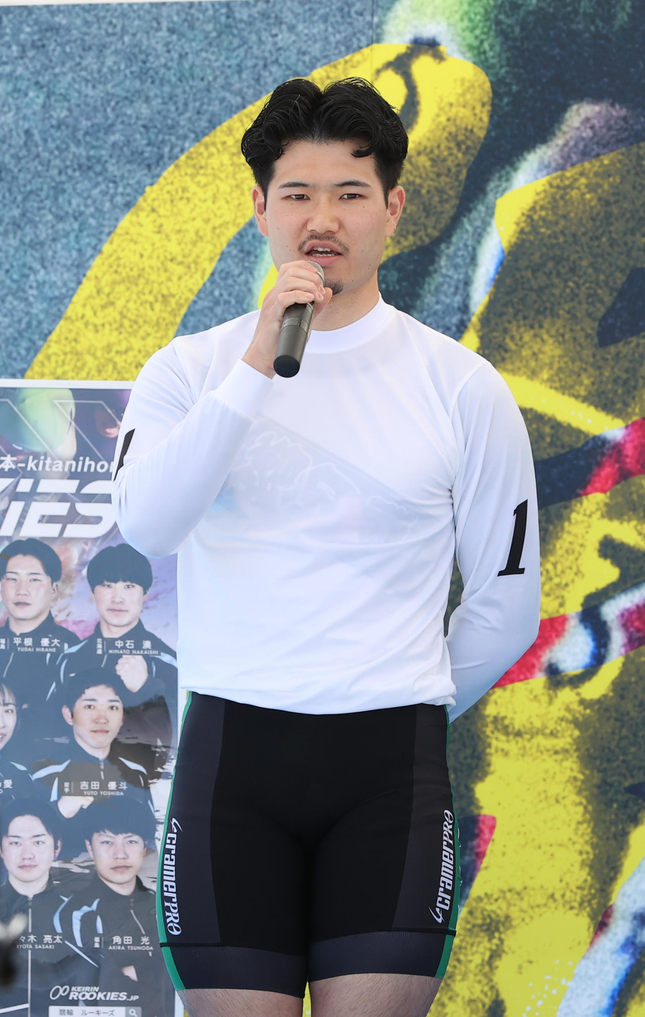 125期・126期の新人選手紹介（福島、宮城）であいさつする福田健太（撮影・柴田隆二）