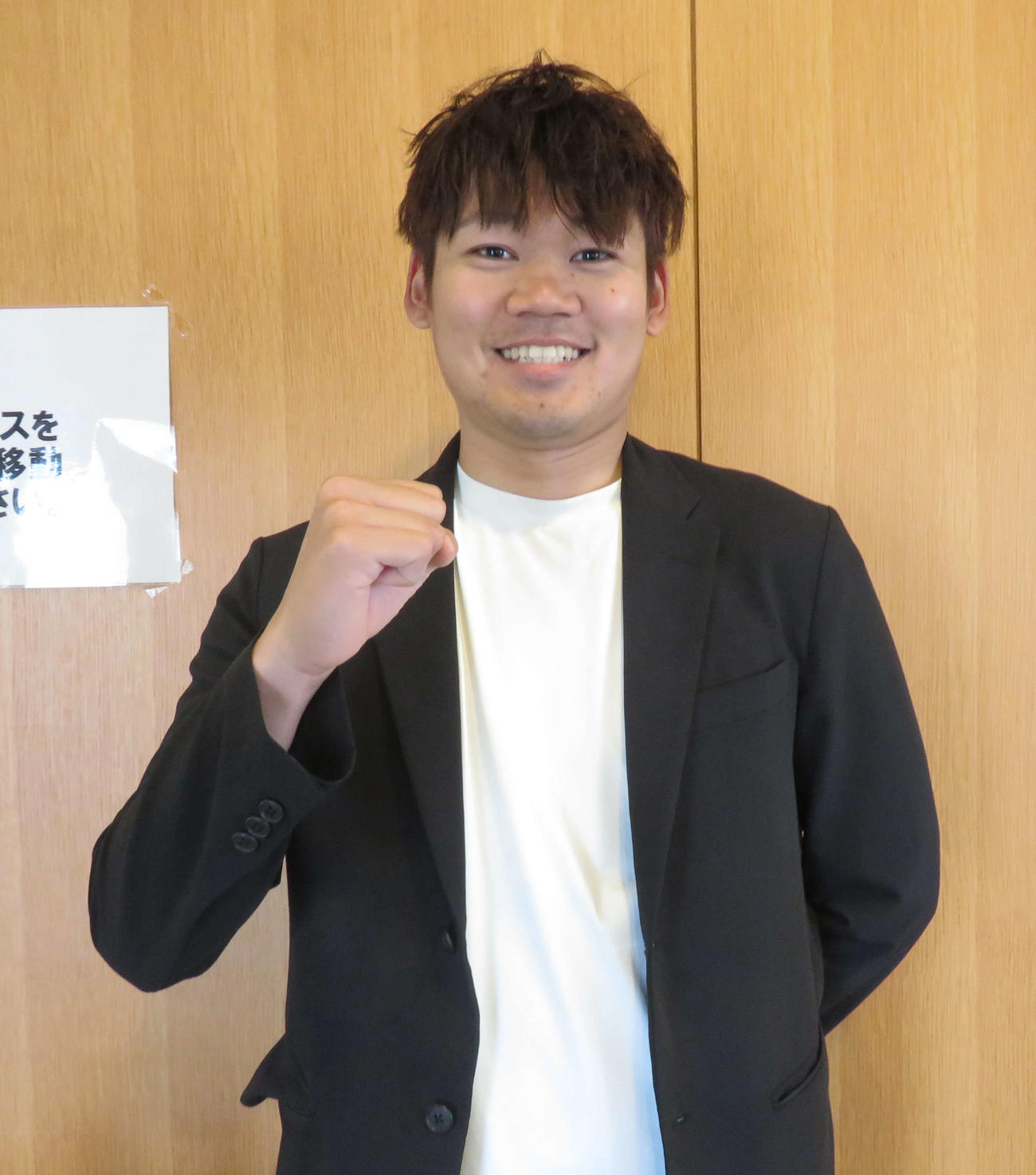 喜んで追加を受けた福元啓太（撮影・栗田文人）