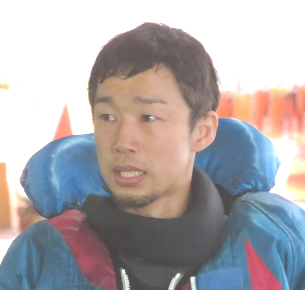 序盤を3、1、2着でしのいだ小山勉