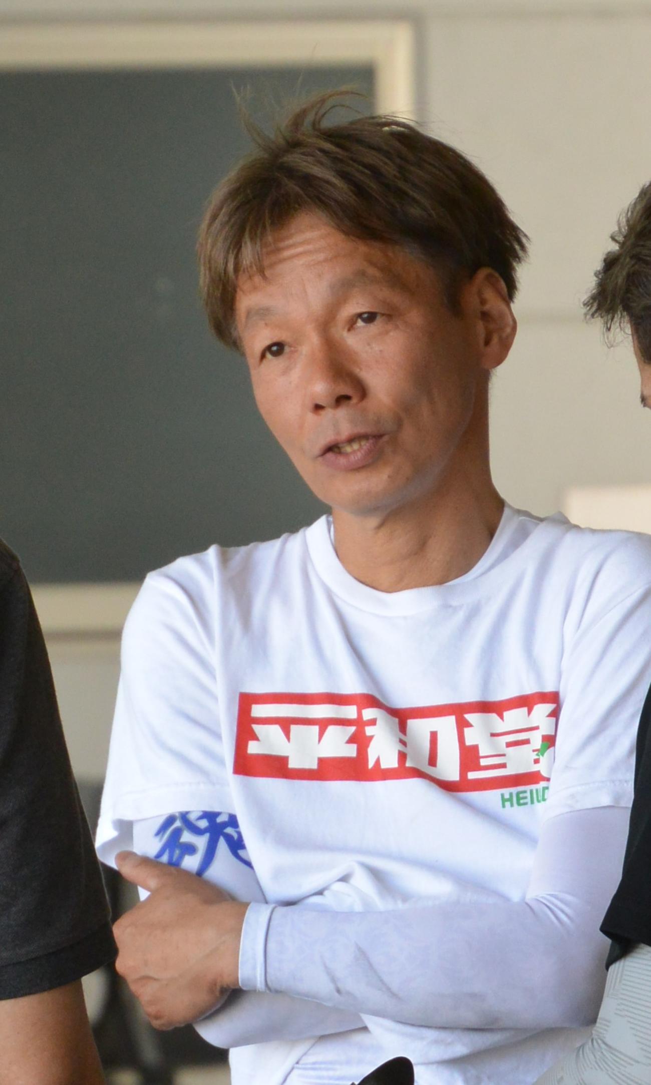 地元の吉川昭男が53号機と再びタッグを組んで、強豪を打ち破る