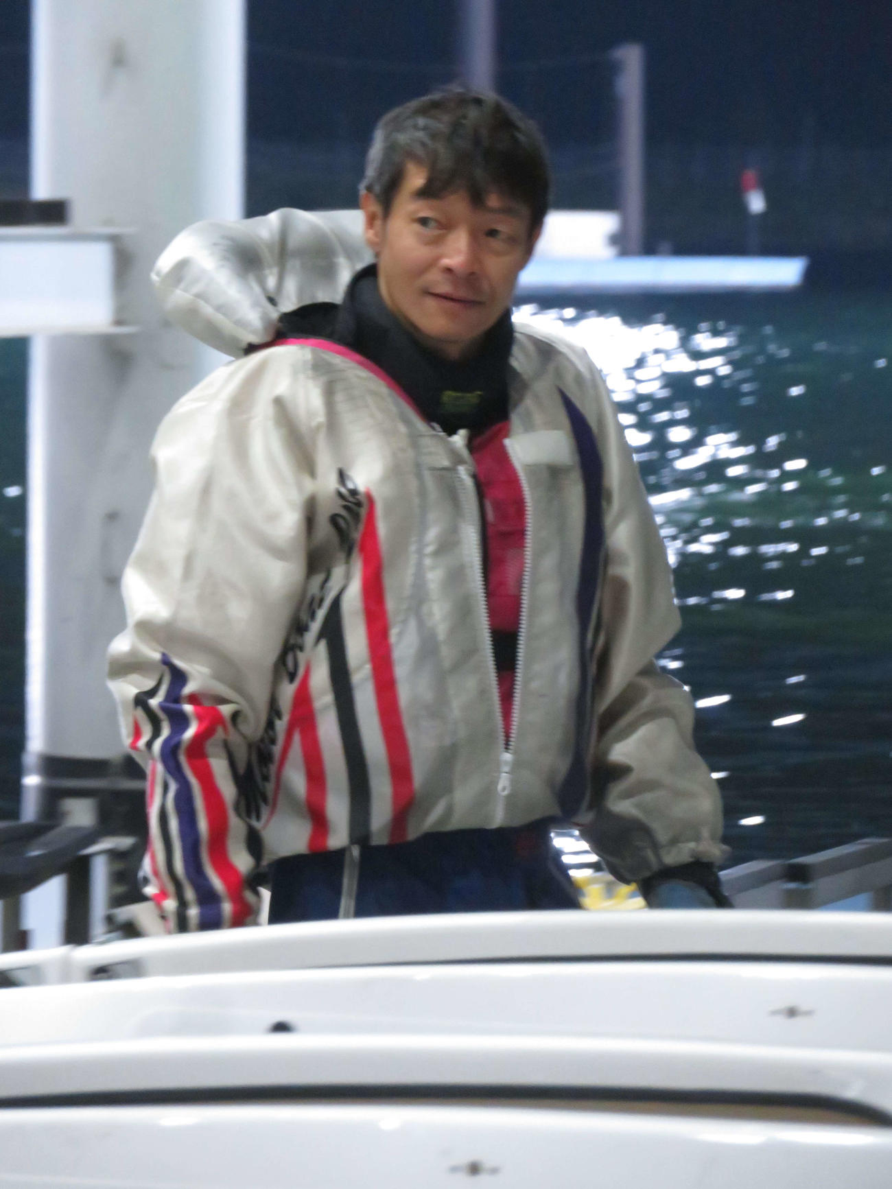太田和美と競り合い2着の浅見昌克