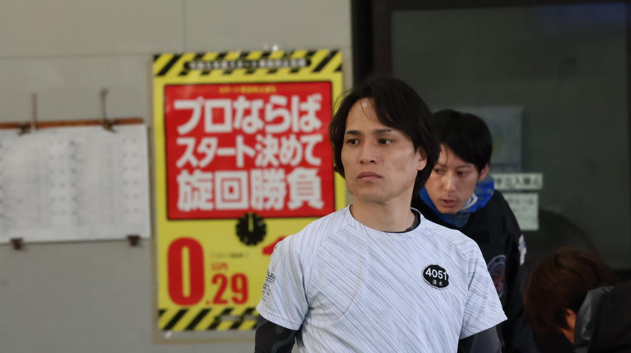 清水敦揮は準優10R、2着に敗れたが、当地は6節連続優出を決めた