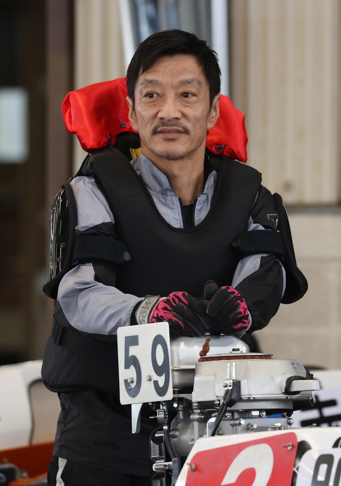予選6Rで1着の服部幸男（撮影・柴田隆二）