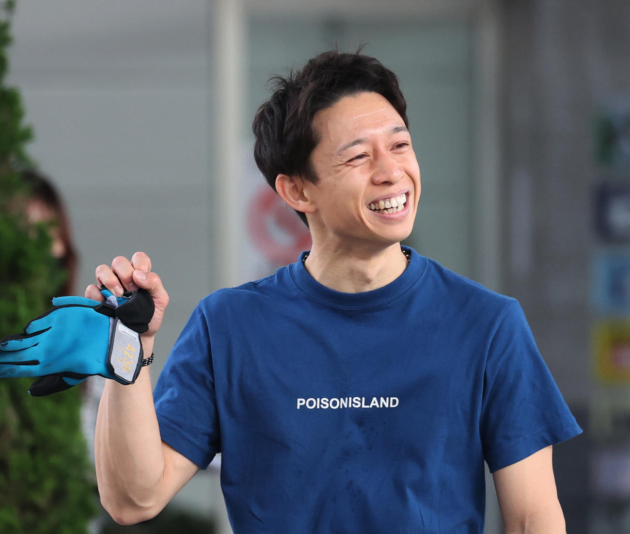 優勝戦6号艇の毒島誠は笑顔を見せる（撮影・柴田隆二）