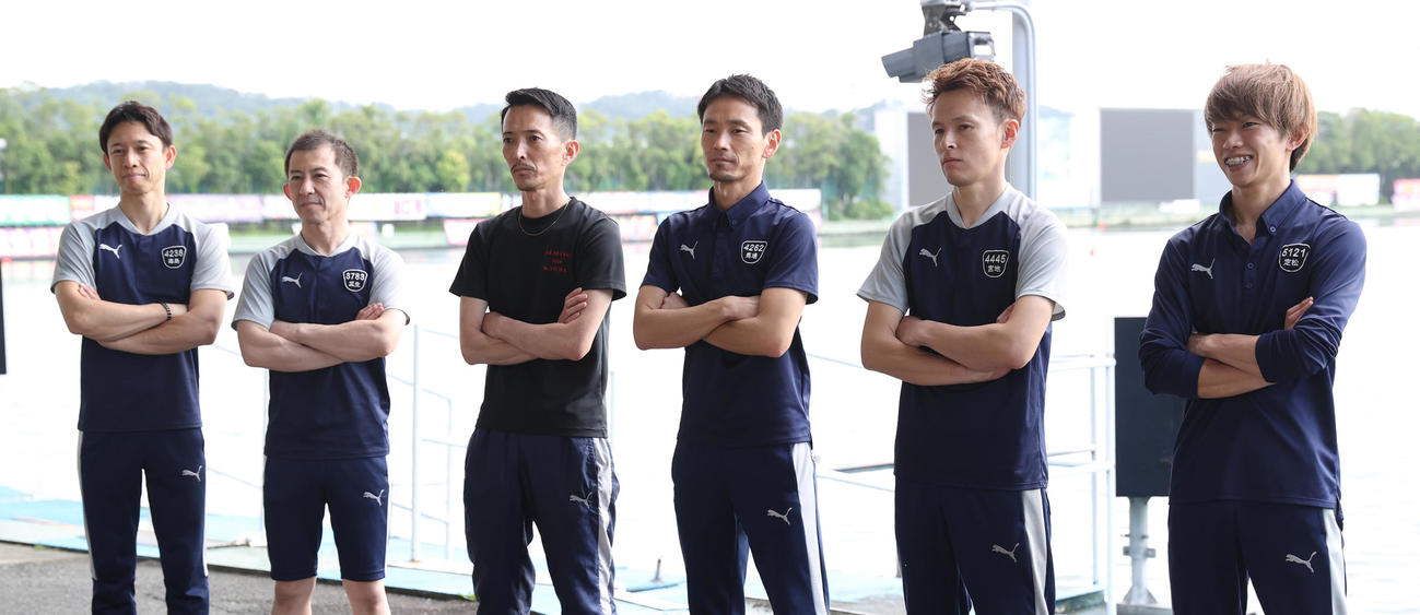 優勝戦出場メンバー、左から毒島誠、瓜生正義、森高一真、馬場貴也、宮地元輝、定松勇樹（撮影・柴田隆二）