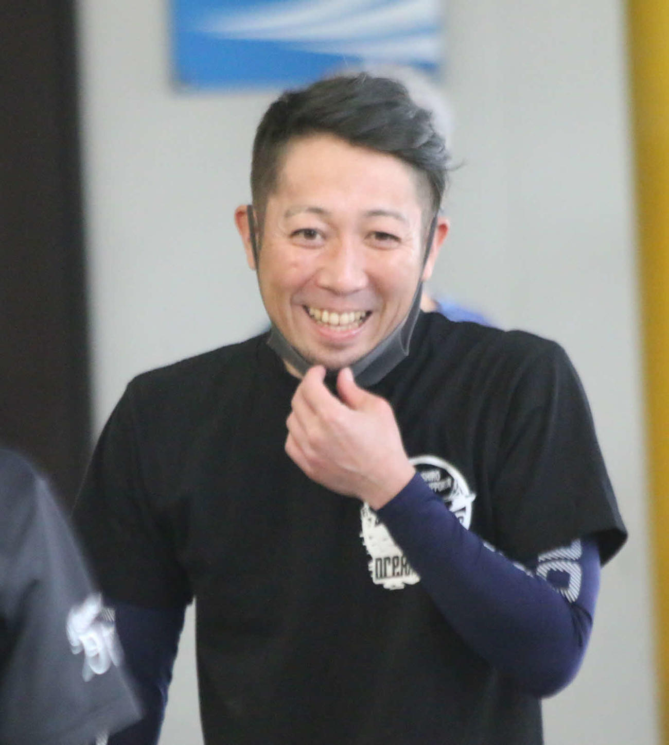 12Rは地元の長野壮志郎が豪快なターンで押し切る